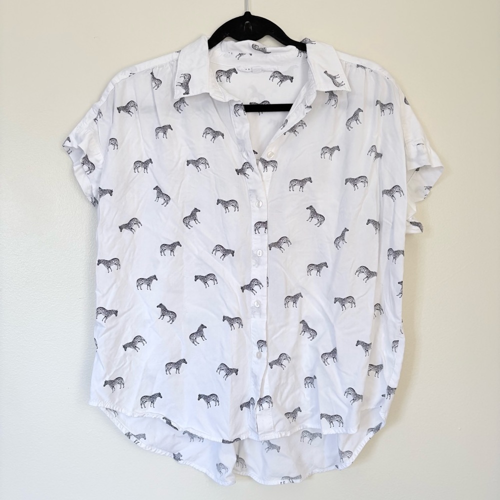 Jane and Delancey White Button-Up Blouse with Black Zebra Print